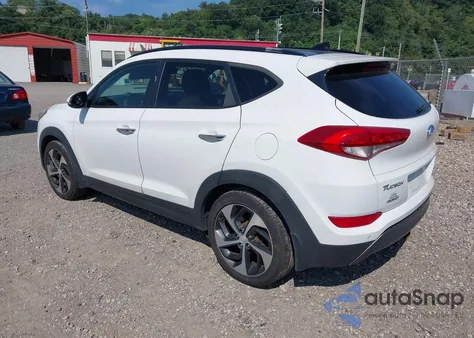 2016 Hyundai Tucson Limited z USA, uszkodzony, nr VIN KM8J3CA27GU023206